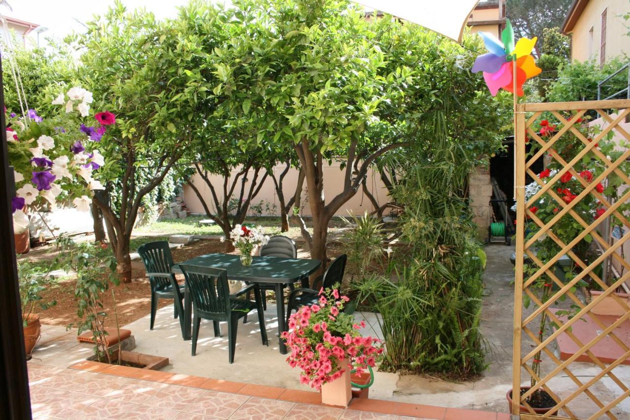 La Casa Dei Nonni Villa Iglesias Exteriör bild